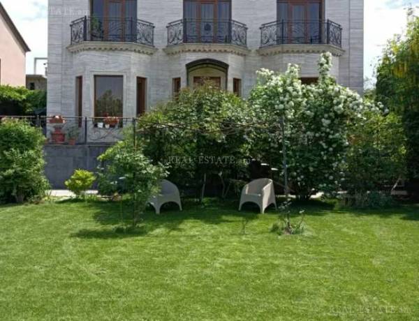 arandznatun-vacharq-Yerevan-Norq-Marash