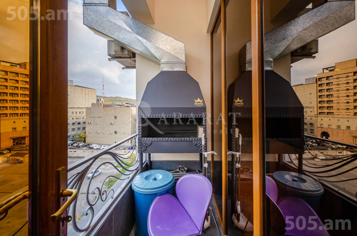 2 bedroom apartment for sale Zakyan St, Center Yerevan, 153237