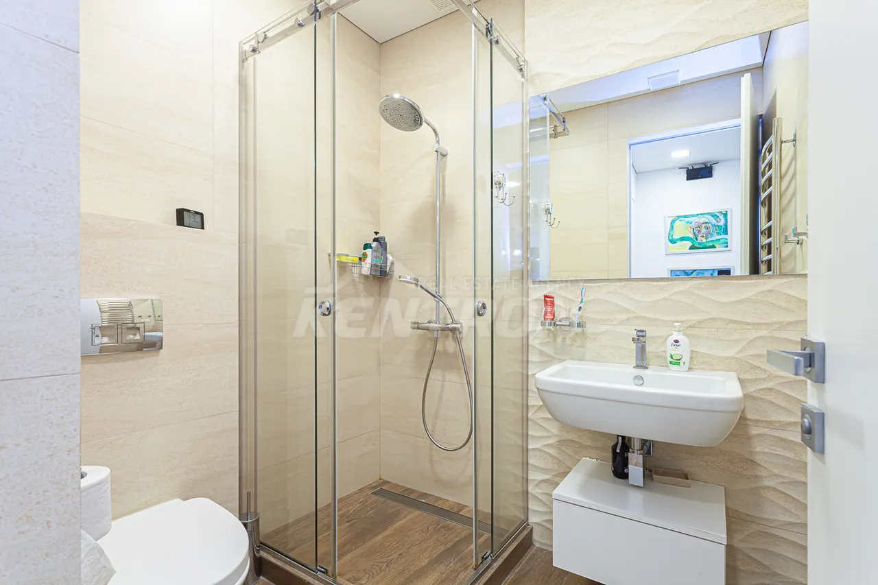 4 bedroom apartment for sale D. Demirchyan St, Center Yerevan, 161940