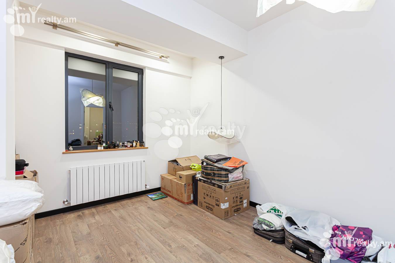 4 bedroom apartment for sale Rostom St, Center Yerevan, 153660