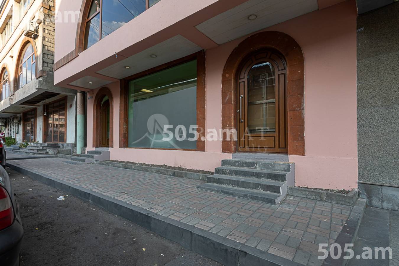 Commercial for rent خیابان اِ. کوچار, مرکز شهر ایروان, 156375