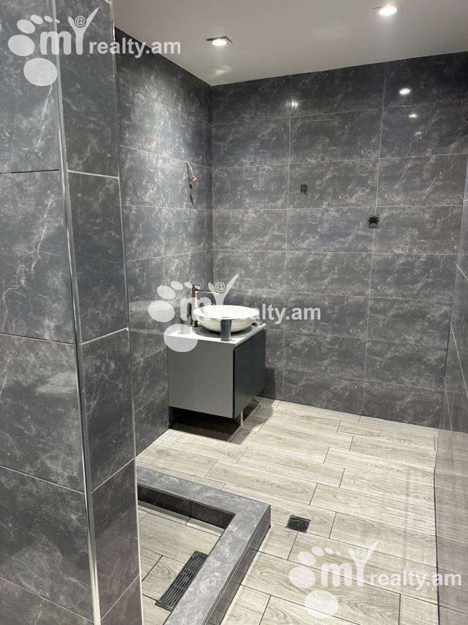 Առանձնատուն  Չարենցի փող․, Ծաղկաձոր Կոտայք, 161480