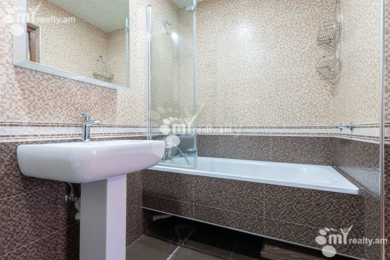 3 bedroom apartment for sale خیابان پوشکین, مرکز شهر ایروان, 154498