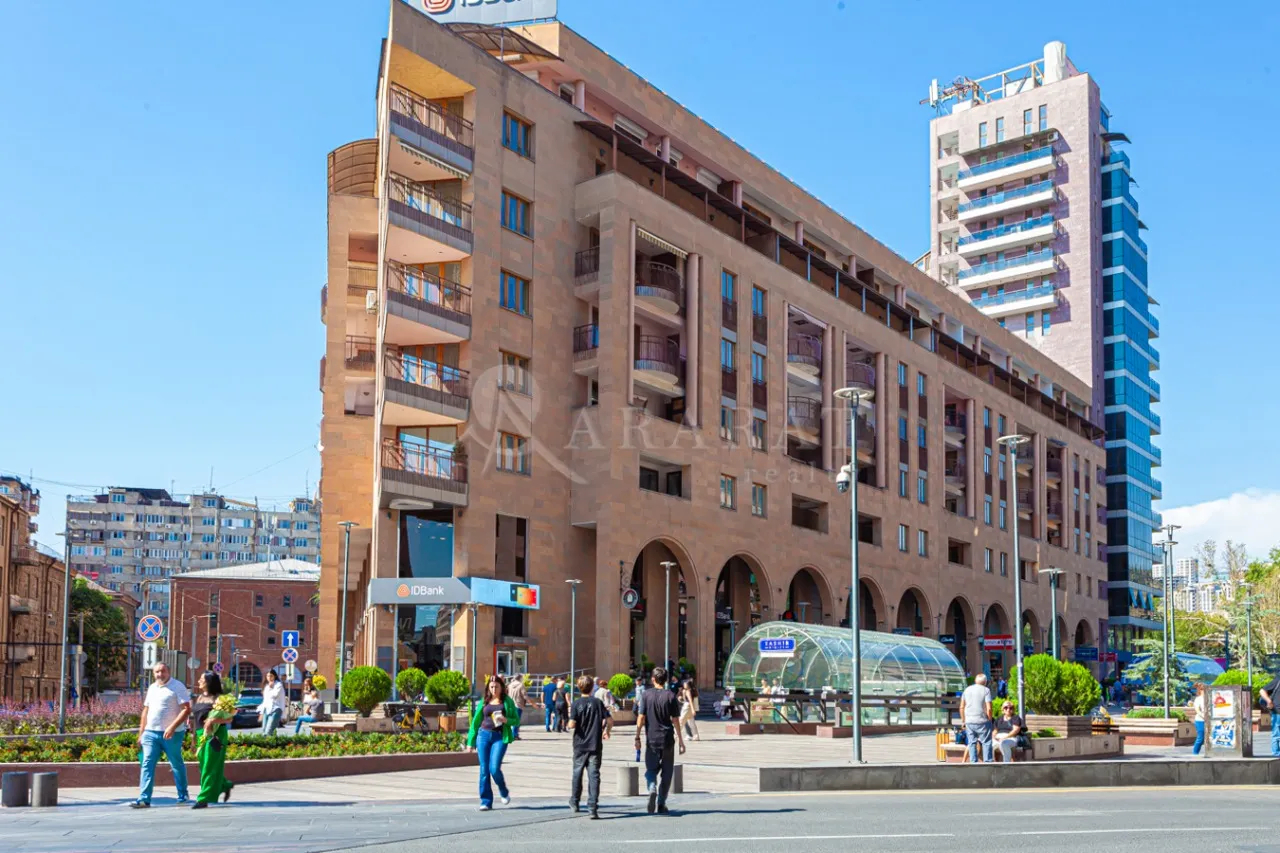 3 bedroom apartment for rent (خیابان نورترن (شمالی, مرکز شهر ایروان, 159094