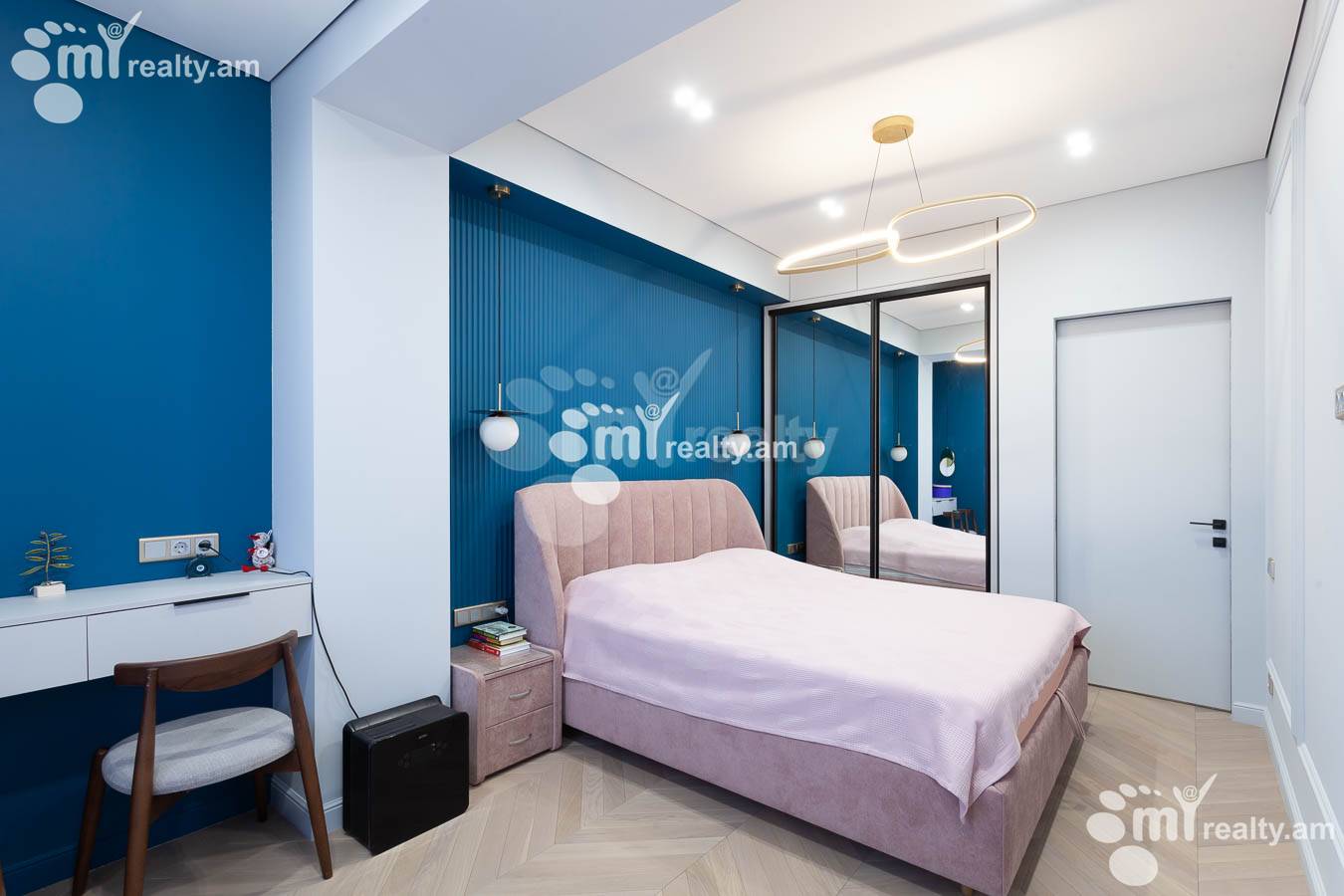 4 սենյականոց բնակարան  Ադոնց փող, Արաբկիր Երևան, 153012