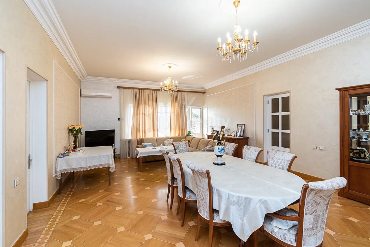 Առանձնատուն  Նորքի 7րդ փող, Նորք-Մարաշ Երևան, 160708