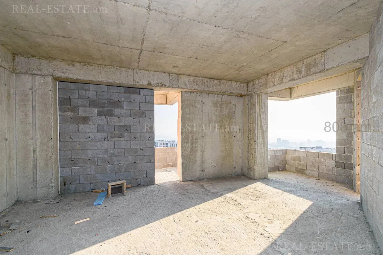 3 bedroom apartment for sale Antarayin St, Center Yerevan, 157899