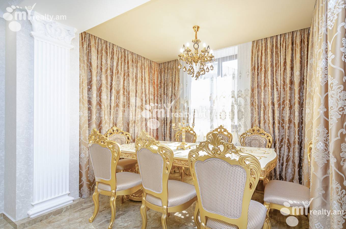 3 bedroom apartment for sale Antarayin St, Center Yerevan, 157083