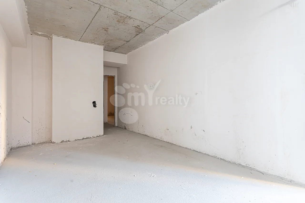 4 bedroom apartment for sale خیابان گِریبودوف, عربگیر ایروان, 157528