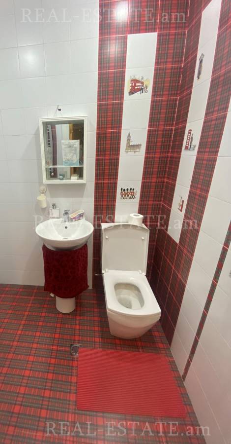 4 bedroom apartment for sale Sayat-Nova Ave, Center Yerevan, 116013