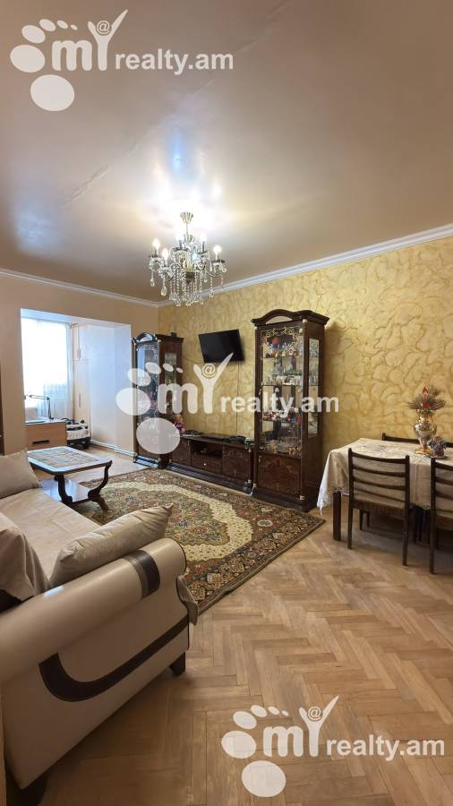 Купить 3 комнатную квартиру Закян ул, Центр Ереван, 159075