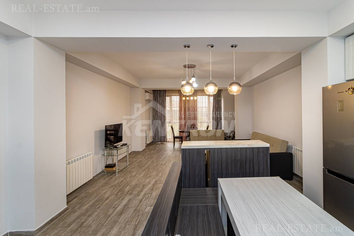 3 bedroom apartment for rent Gyulbenkyan St, Arabkir Yerevan, 137014