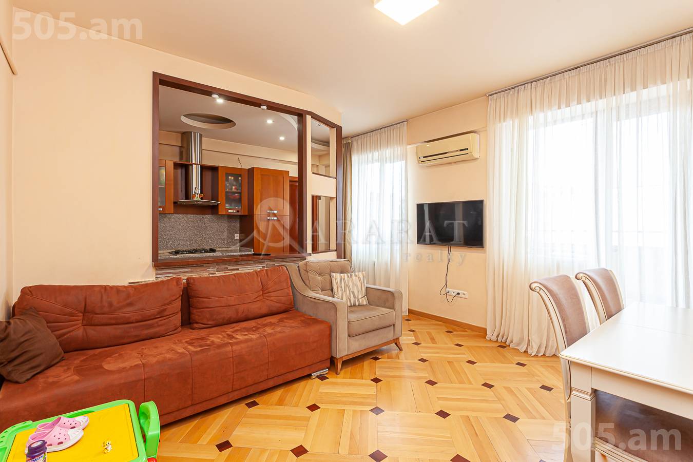 3 bedroom apartment for sale خیابان پوشکین, مرکز شهر ایروان, 147415