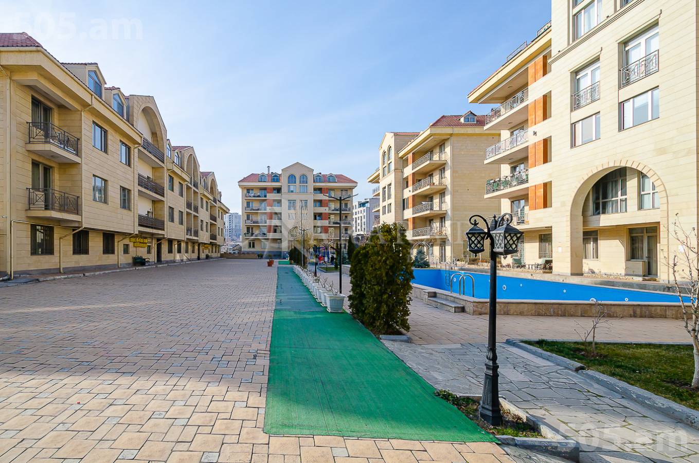 4 bedroom apartment for sale Antarayin St, Center Yerevan, 152086