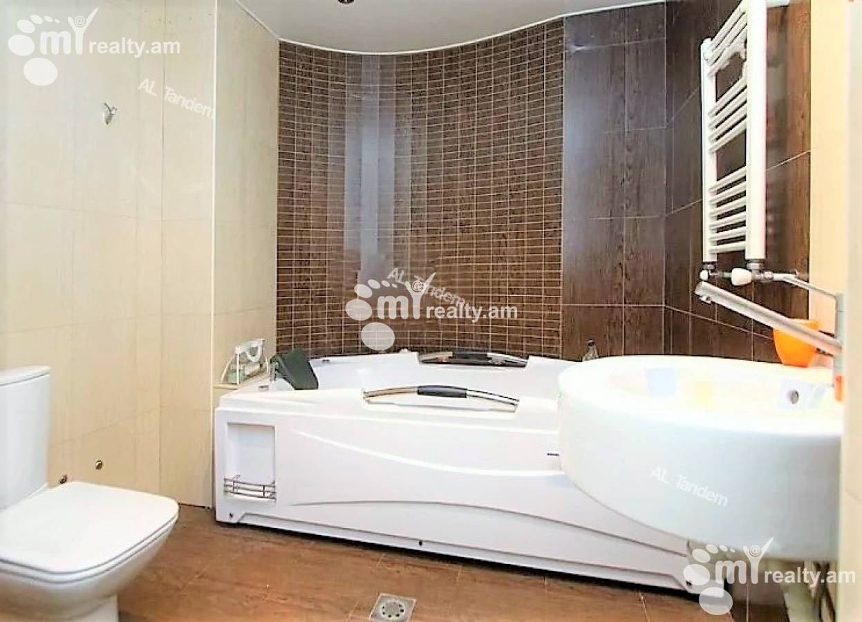 3 bedroom apartment for sale Pushkin St, Center Yerevan, 132345