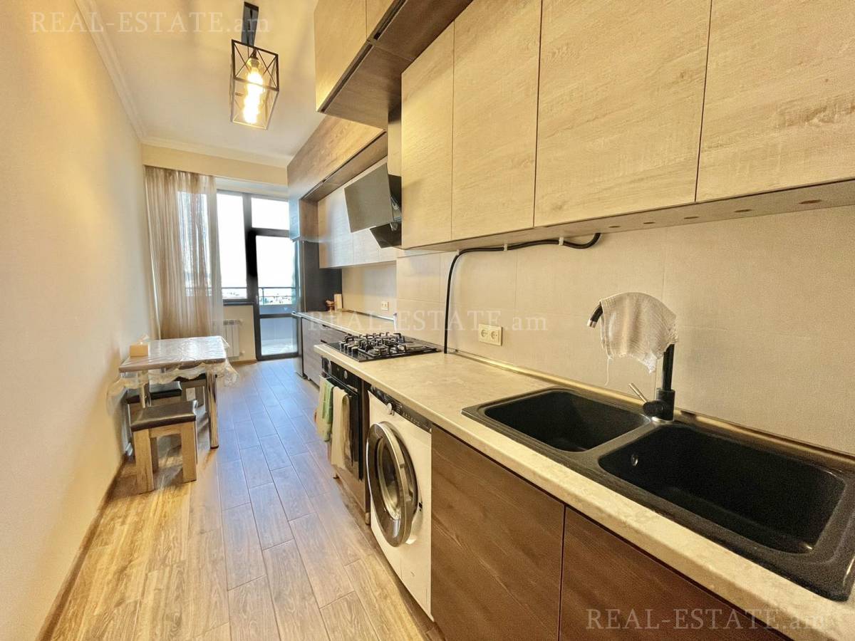 Купить 4 комнатную квартиру Севак ул, Канакер-Зейтун Ереван, 108292