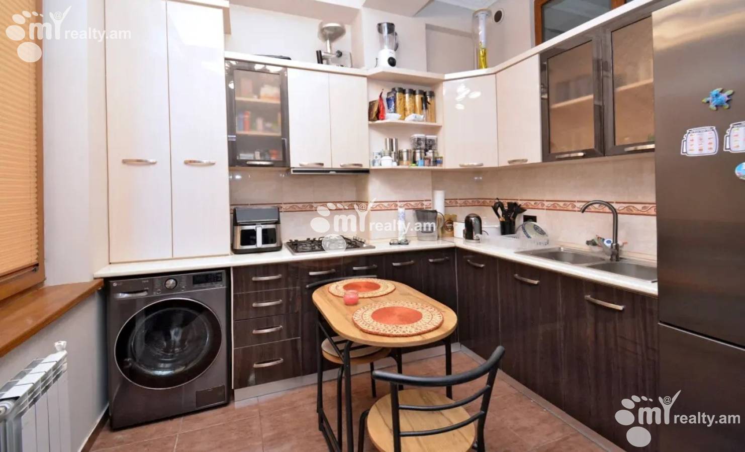 Купить 3 комнатную квартиру Г.Кочар ул, Арабкир Ереван, 158529