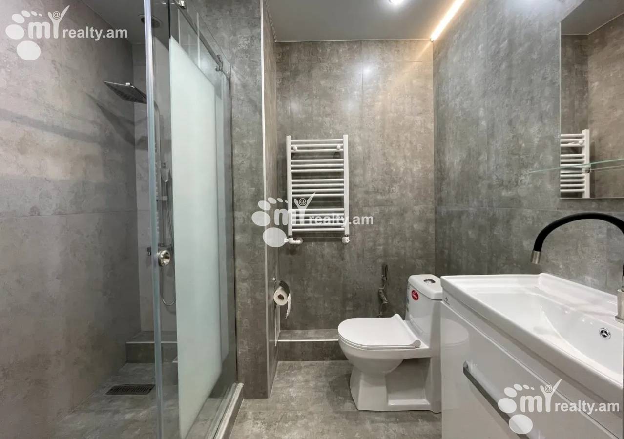 3 bedroom apartment for rent D. Demirchyan St, Center Yerevan, 156128