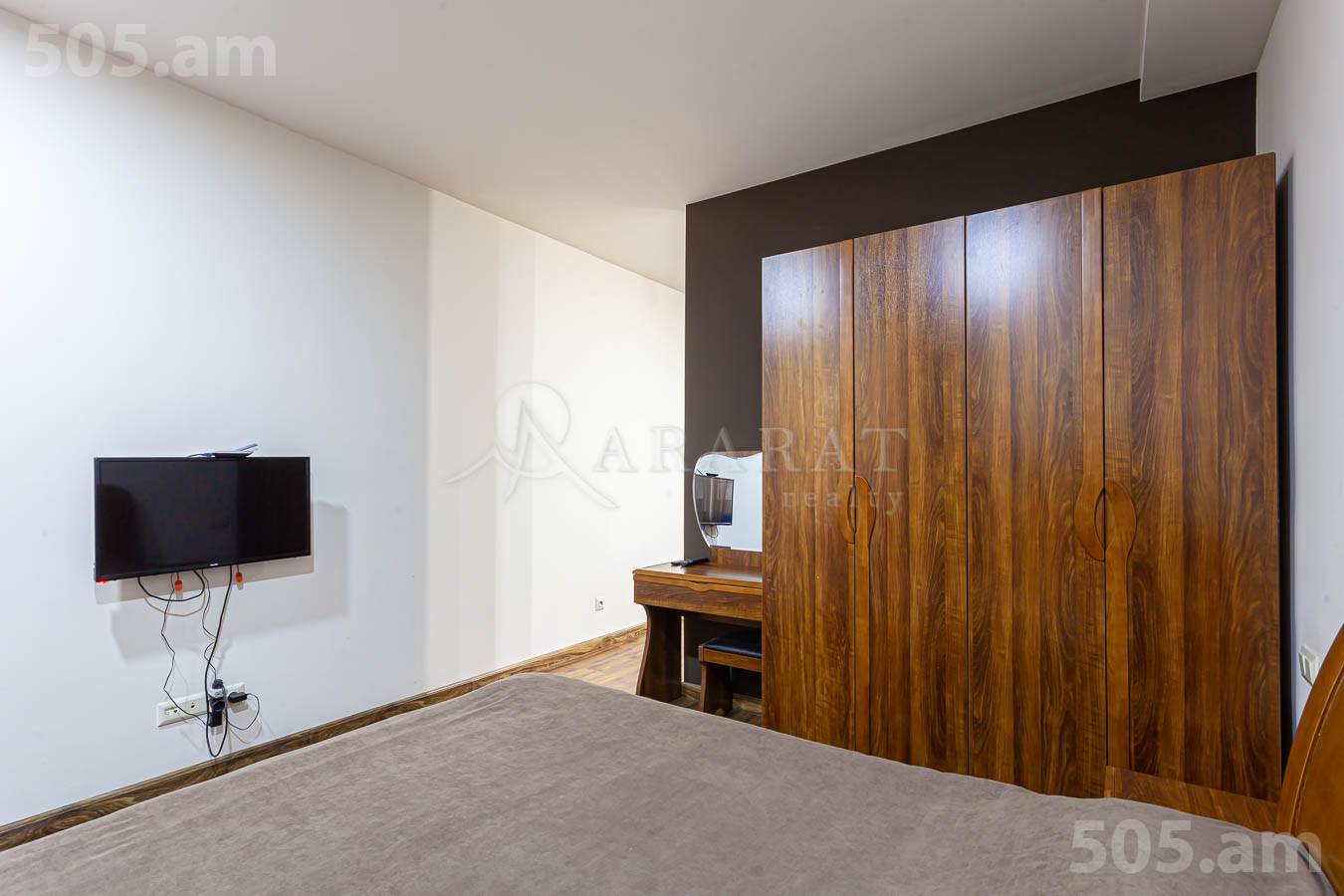 2 bedroom apartment for rent Amiryan St, Center Yerevan, 154263