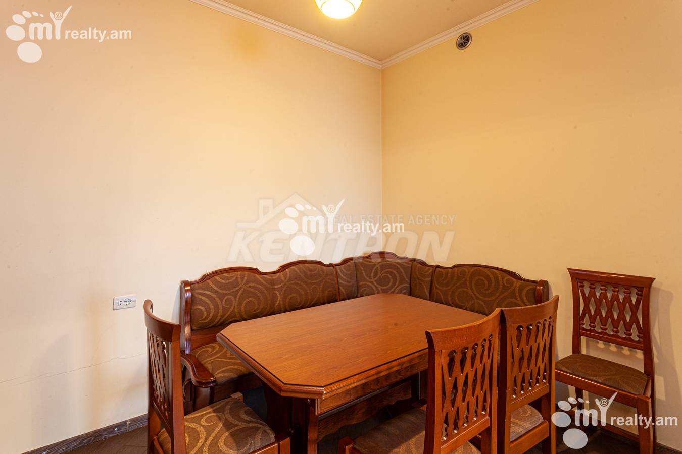 3 սենյականոց բնակարան վարձով Բայրոնի փող, Կենտրոն Երևան, 151656