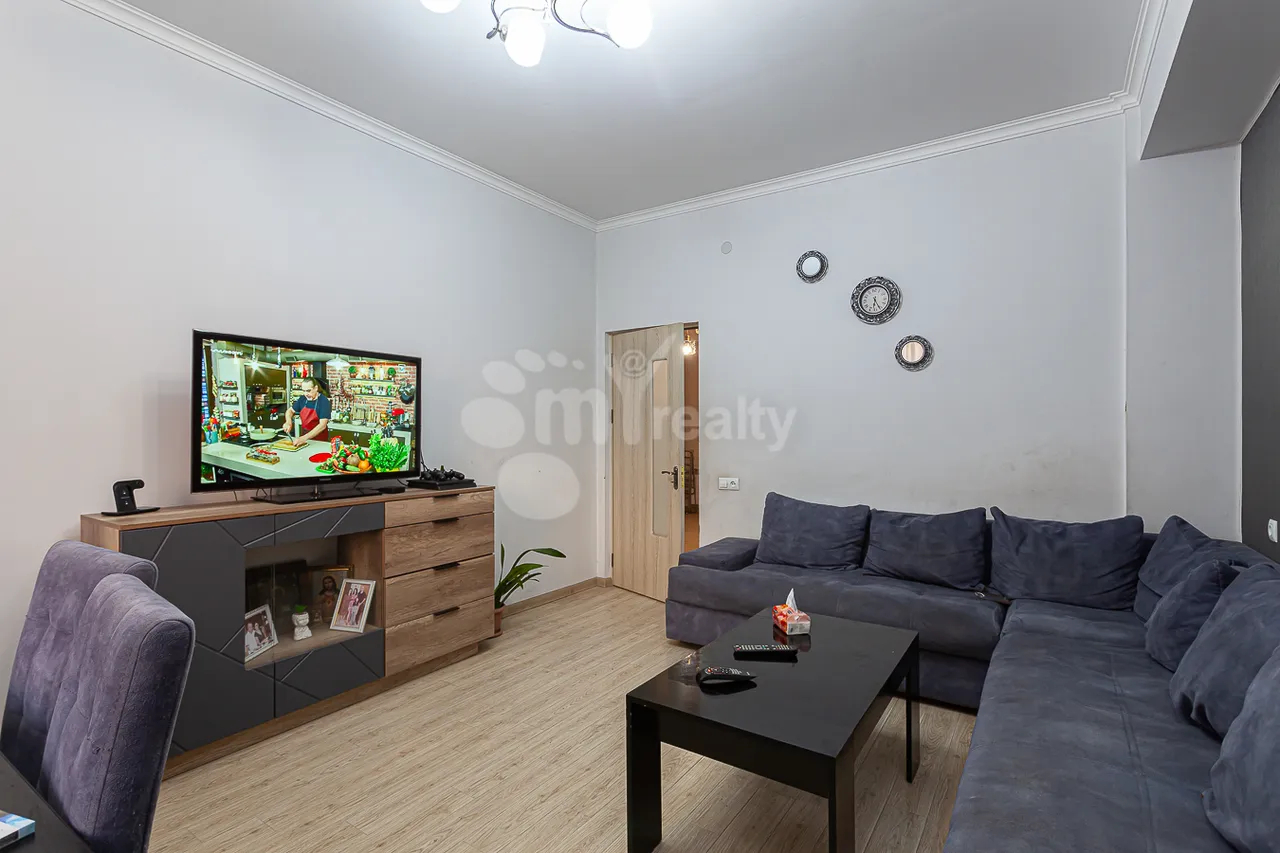 3 bedroom apartment for sale Adonts St, Arabkir Yerevan, 161342