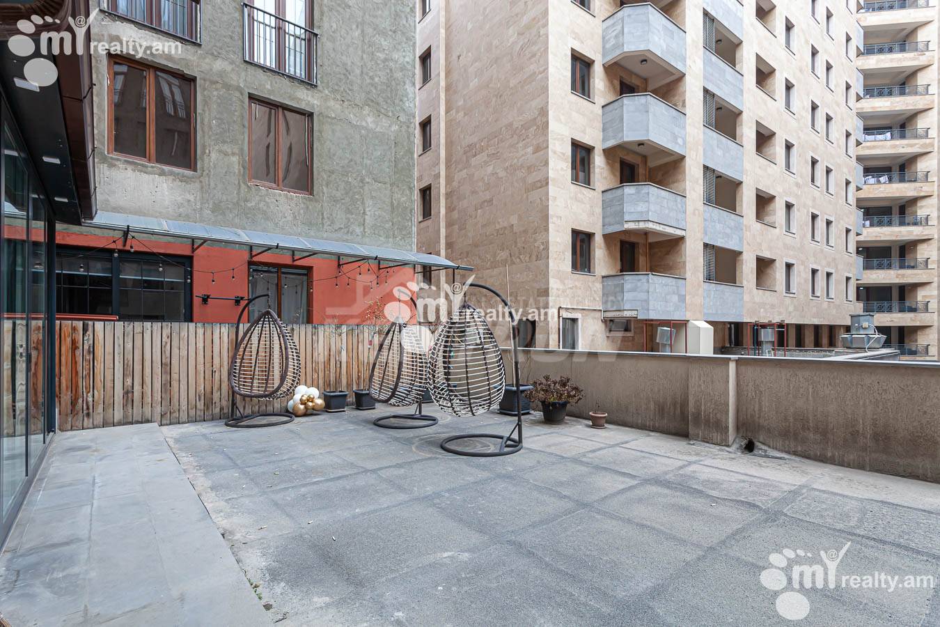 2 սենյականոց բնակարան վարձով Ամիրյան փող, Կենտրոն Երևան, 154265