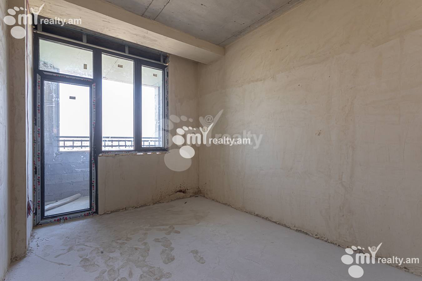 3 bedroom apartment for sale Tsovakal Isakov Ave, Center Yerevan, 156850