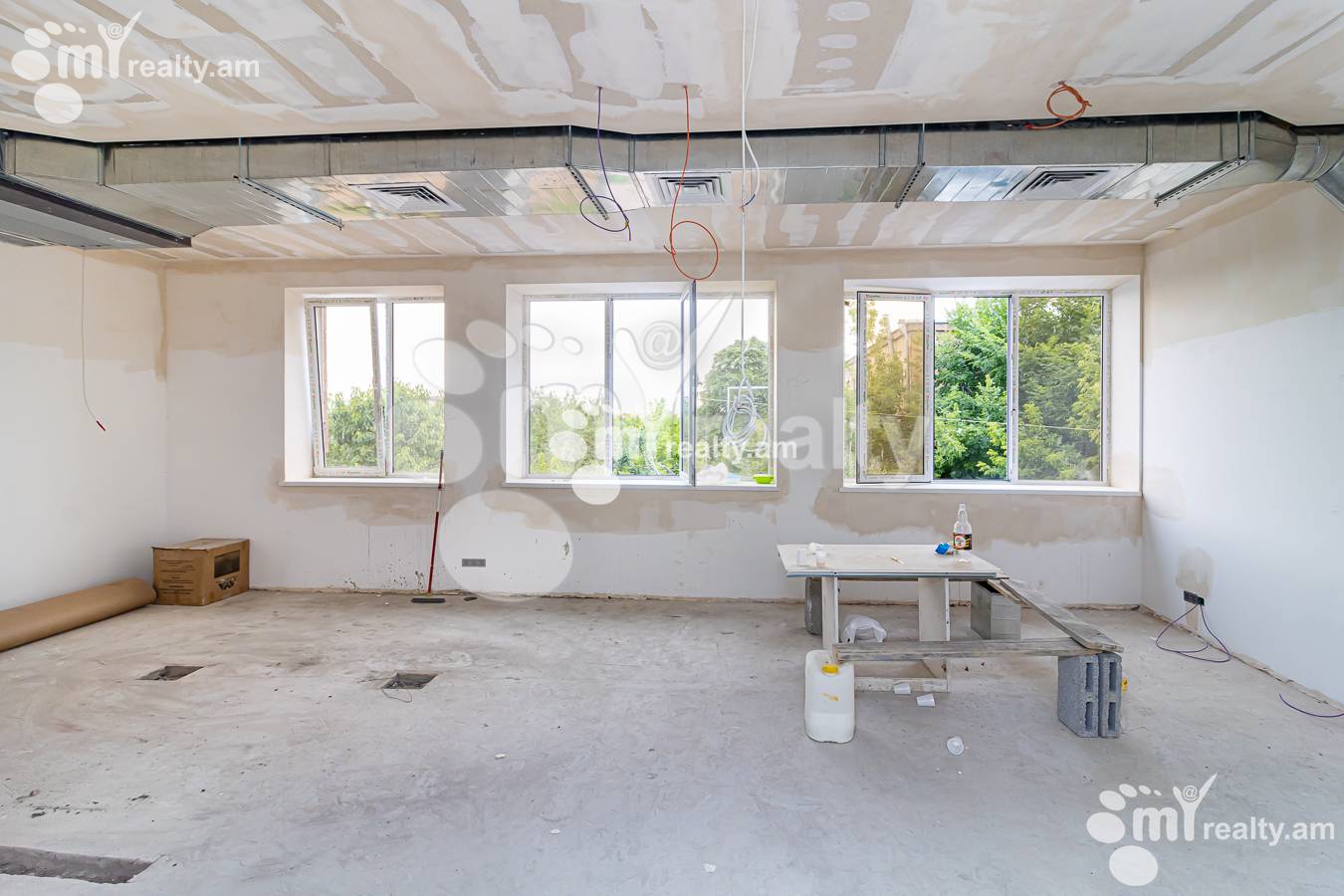 Снять коммерческoе помещение З. Саркаваг ул., Канакер-Зейтун Ереван, 136567