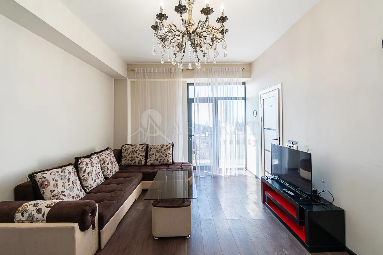 2 սենյականոց բնակարան վարձով Միկոյան փող, Դավթաշեն Երևան, 159684