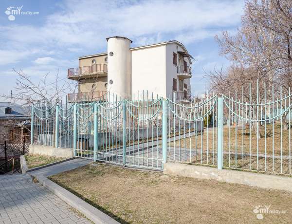 arandznatun-vacharq-Yerevan-Shengavit