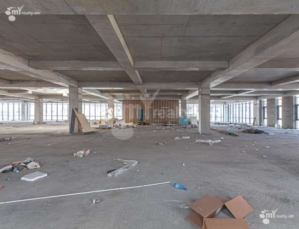 komercion-vardzakalutyun-Yerevan-Center