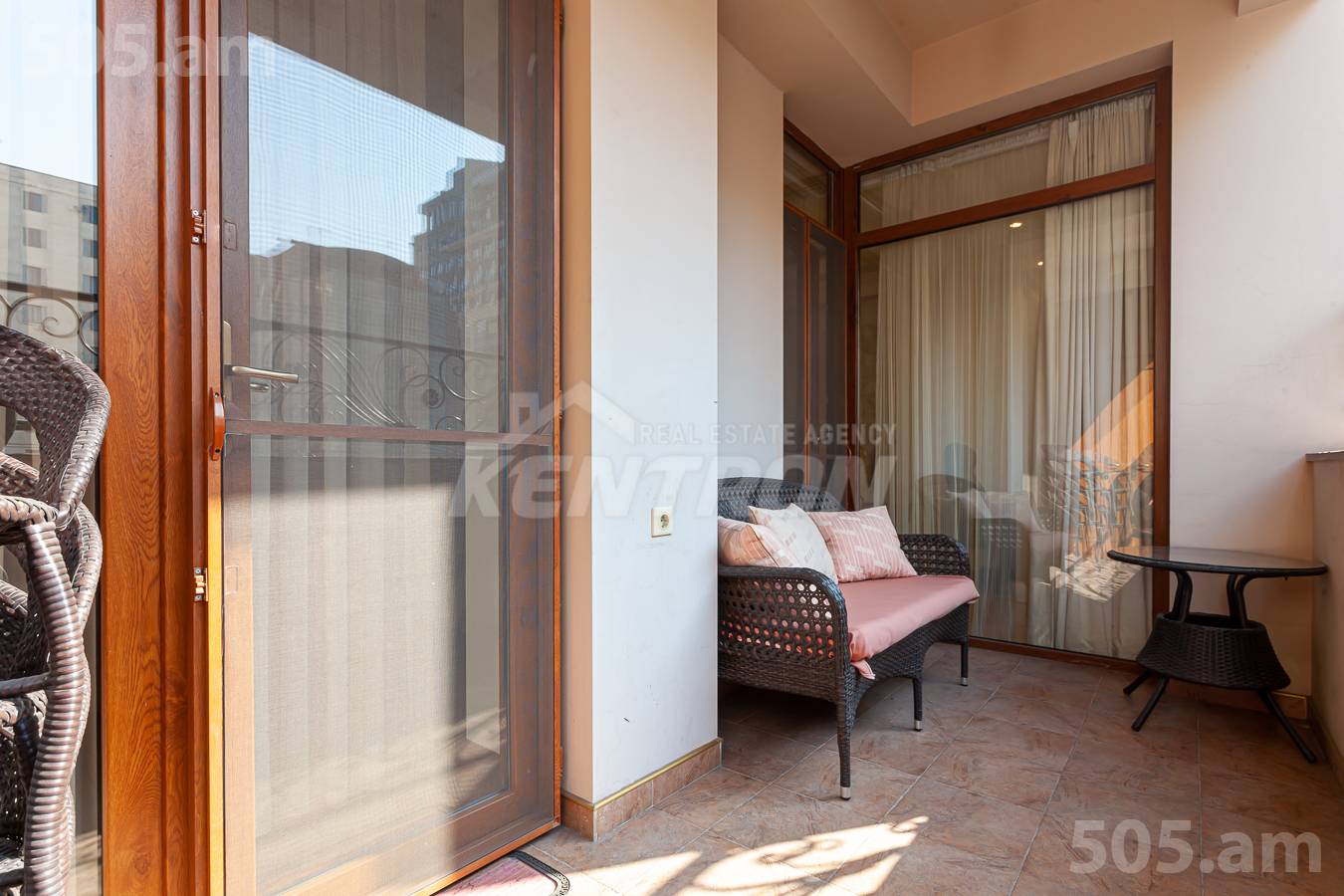 3 սենյականոց բնակարան վարձով Եկմալյան փող, Կենտրոն Երևան, 154624