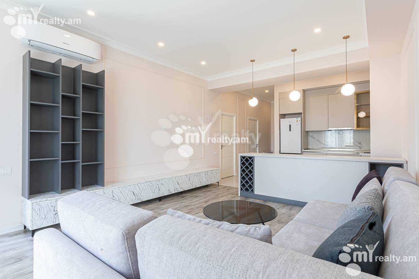 3 bedroom apartment for sale خیابان آخبیور سِروب, عربگیر ایروان, 156383