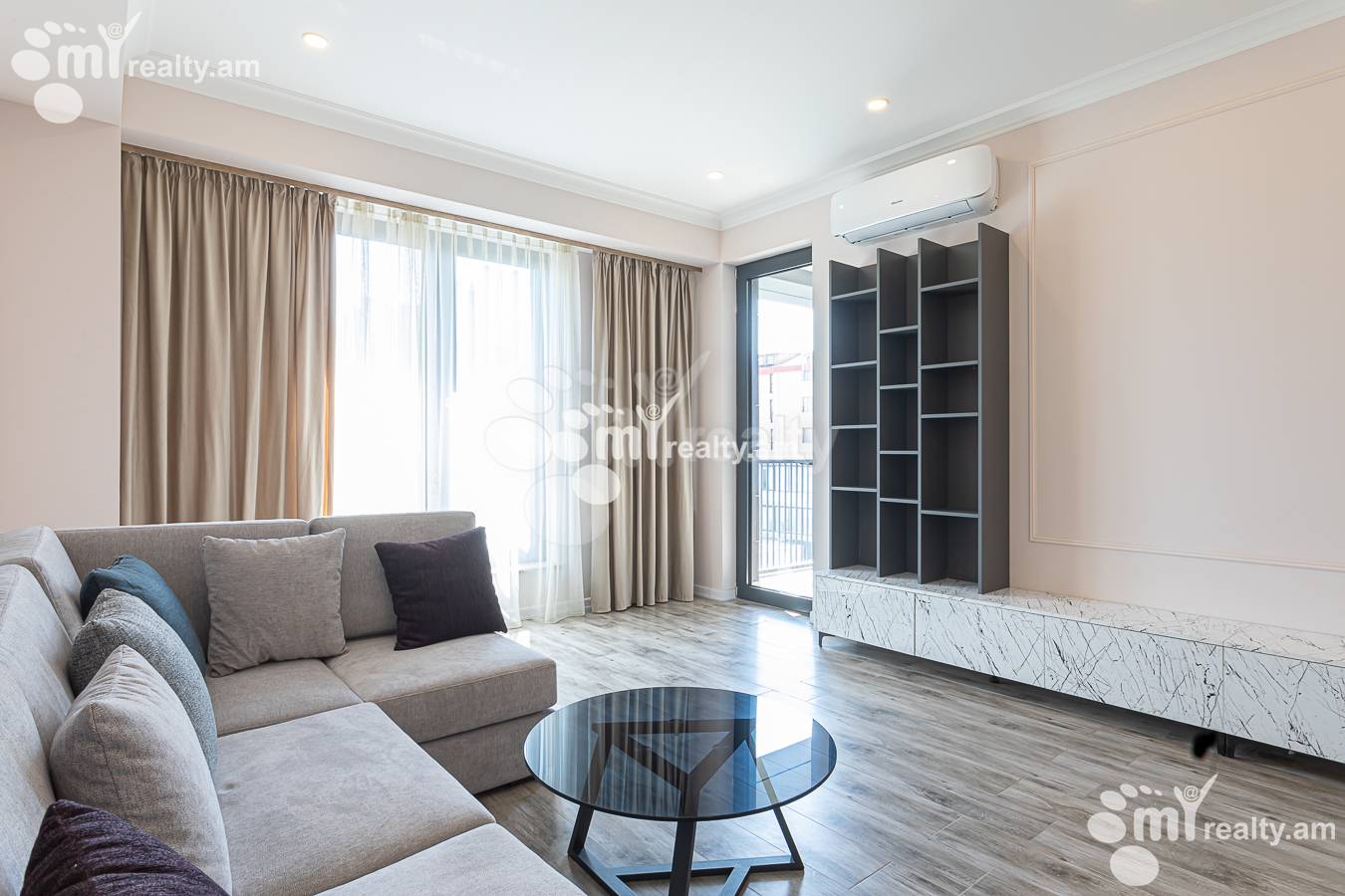 3 bedroom apartment for sale خیابان آخبیور سِروب, عربگیر ایروان, 156383