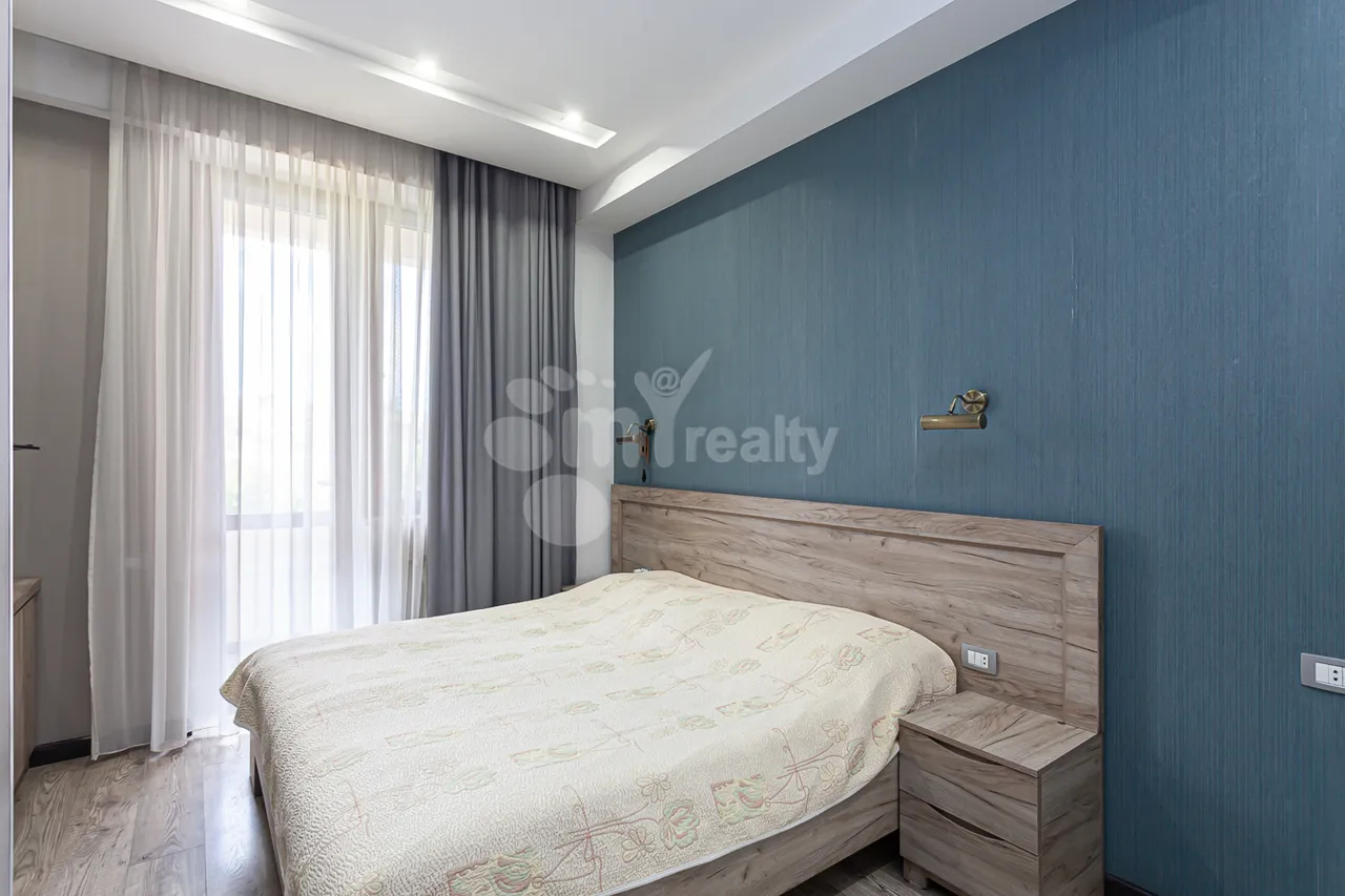 4 bedroom apartment for sale Ler. Kamsar St, Center Yerevan, 160740