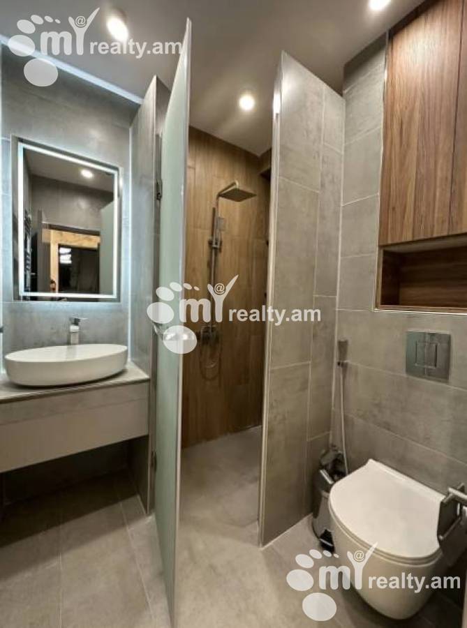 Снять 2 комнатную квартиру Хоренаци 3-й переулок, Центр Ереван, 150500