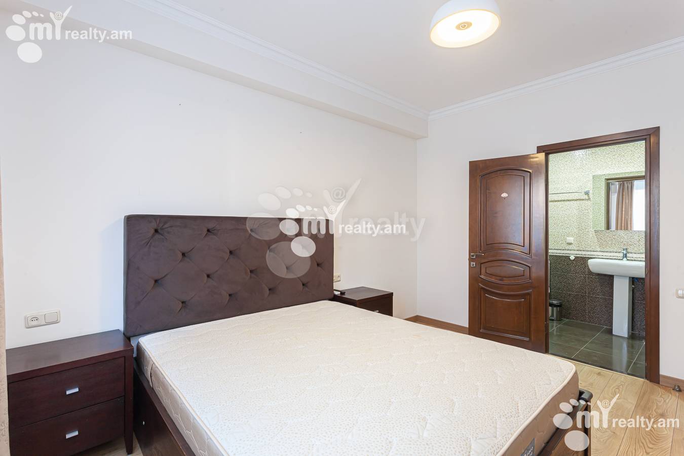 3 bedroom apartment for rent Pushkin St, Center Yerevan, 156919