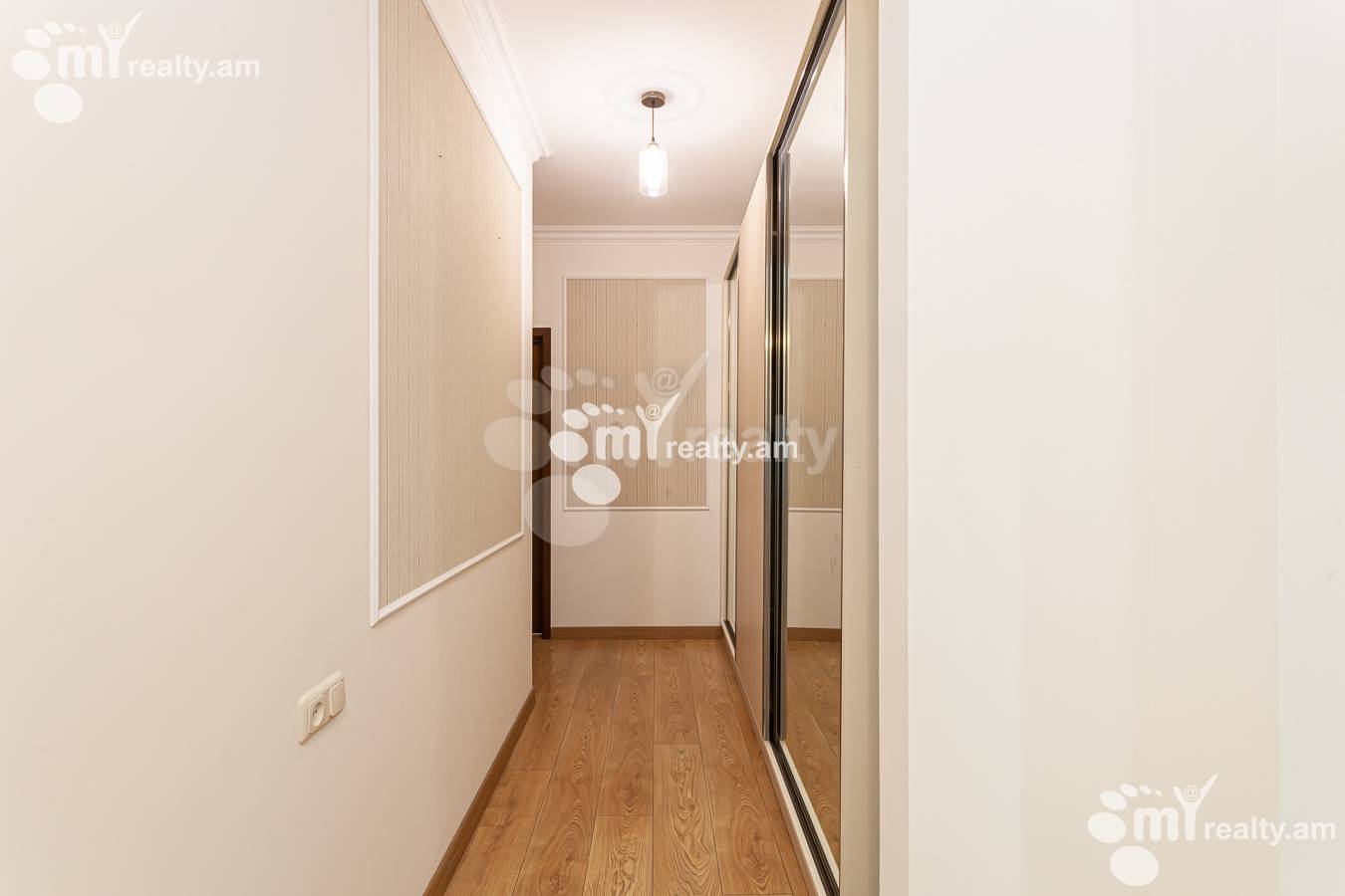 3 bedroom apartment for rent Pushkin St, Center Yerevan, 156919