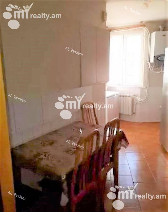 Купить 3 комнатную квартиру Е. Кочар ул, Центр Ереван, 122663