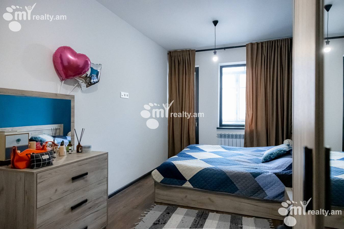4 bedroom apartment for sale محله جِروِج, نور نورک ایروان, 155940