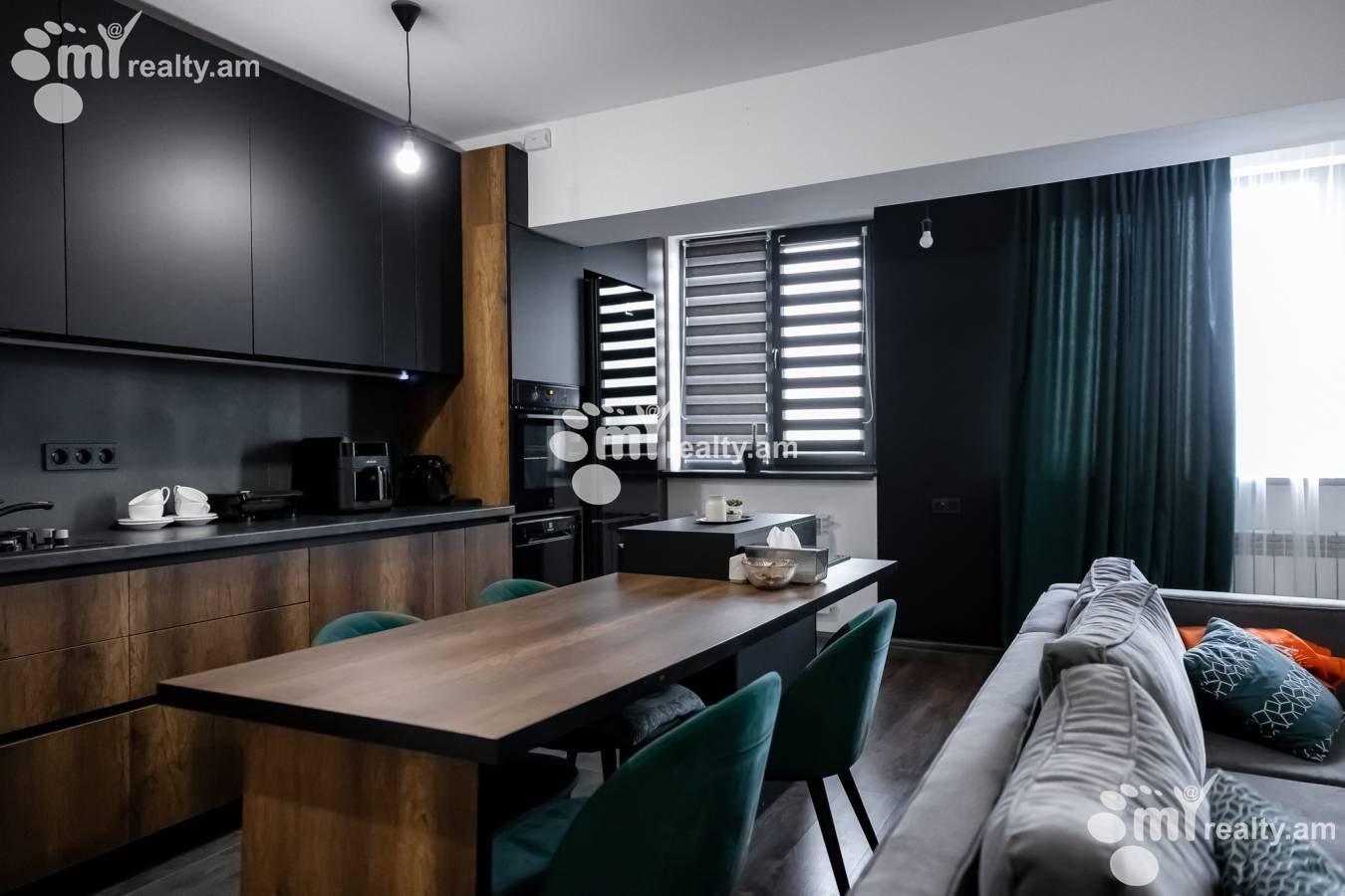 4 bedroom apartment for sale محله جِروِج, نور نورک ایروان, 155940