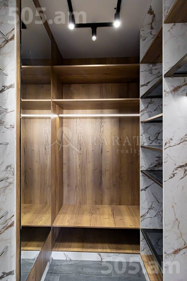 House for sale Gevorgyan st, داوتاشِن ایروان, 154212