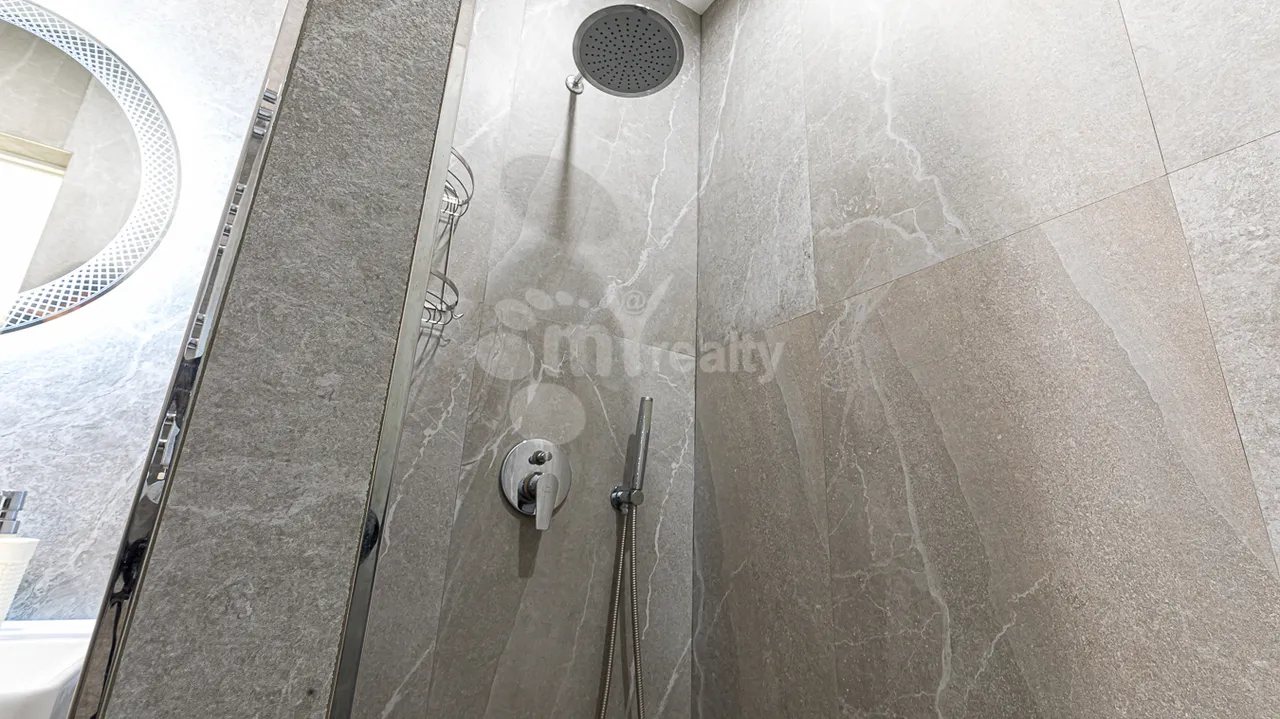 3 bedroom apartment for sale Aram St, Center Yerevan, 159472