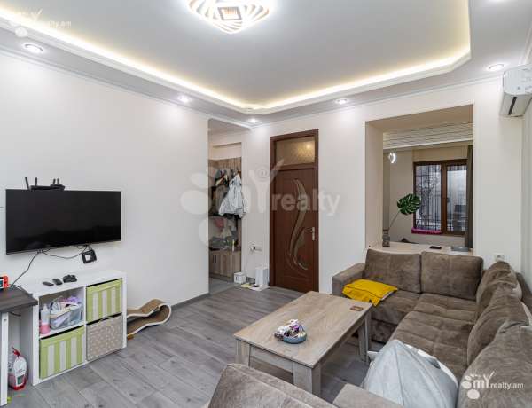 2-senyakanoc-bnakaran-vacharq-Yerevan-Center