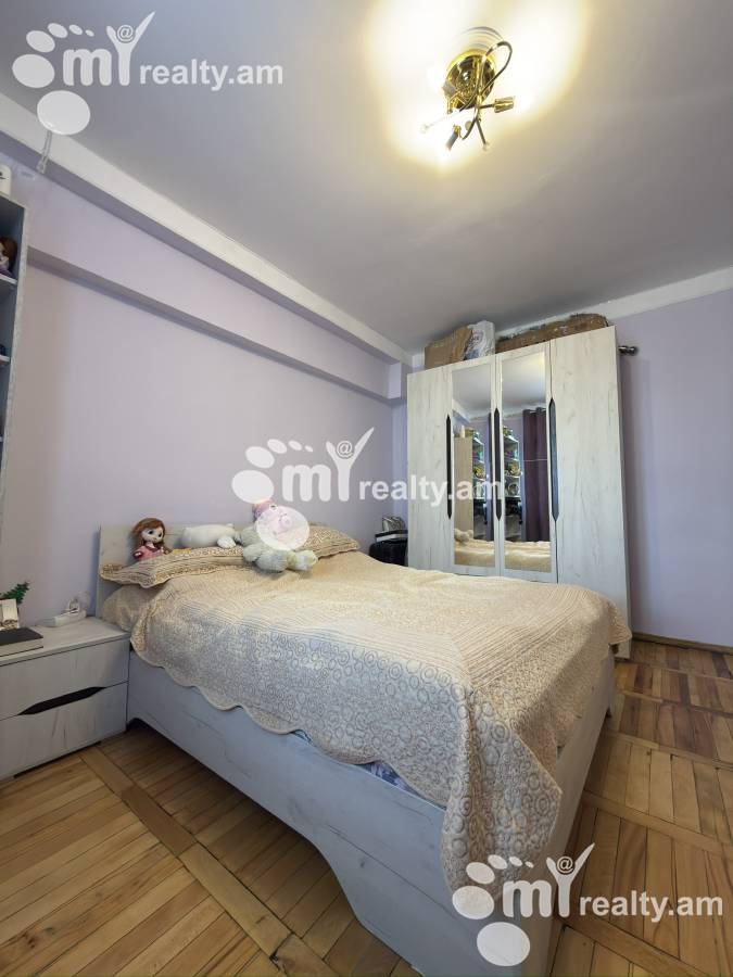 3 սենյականոց բնակարան  Թումանյան փող, Կենտրոն Երևան, 159687