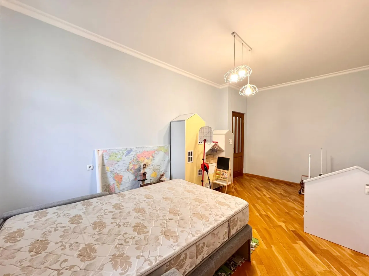 3 bedroom apartment for sale خیابان زاراف آقبیور, آوان ایروان, 161294