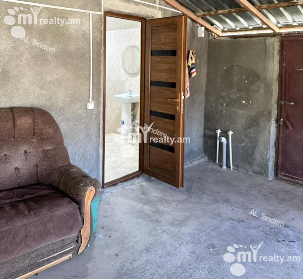 House for sale Arzni str., Arzni Kotaïque, 155052