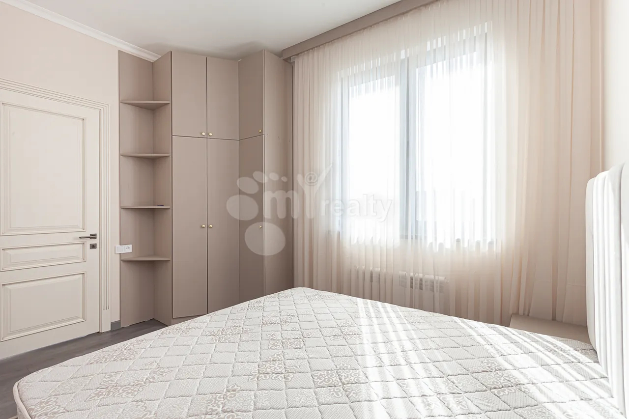 Купить 3 комнатную квартиру Аршакуняц пр, Шенгавит Ереван, 160136