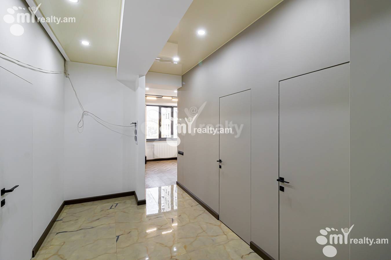 3 սենյականոց բնակարան  Միկոյան փող, Դավթաշեն Երևան, 153767