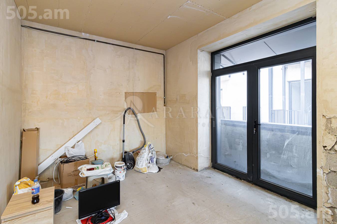 3 bedroom apartment for sale خیابان کومیتاس, عربگیر ایروان, 153914